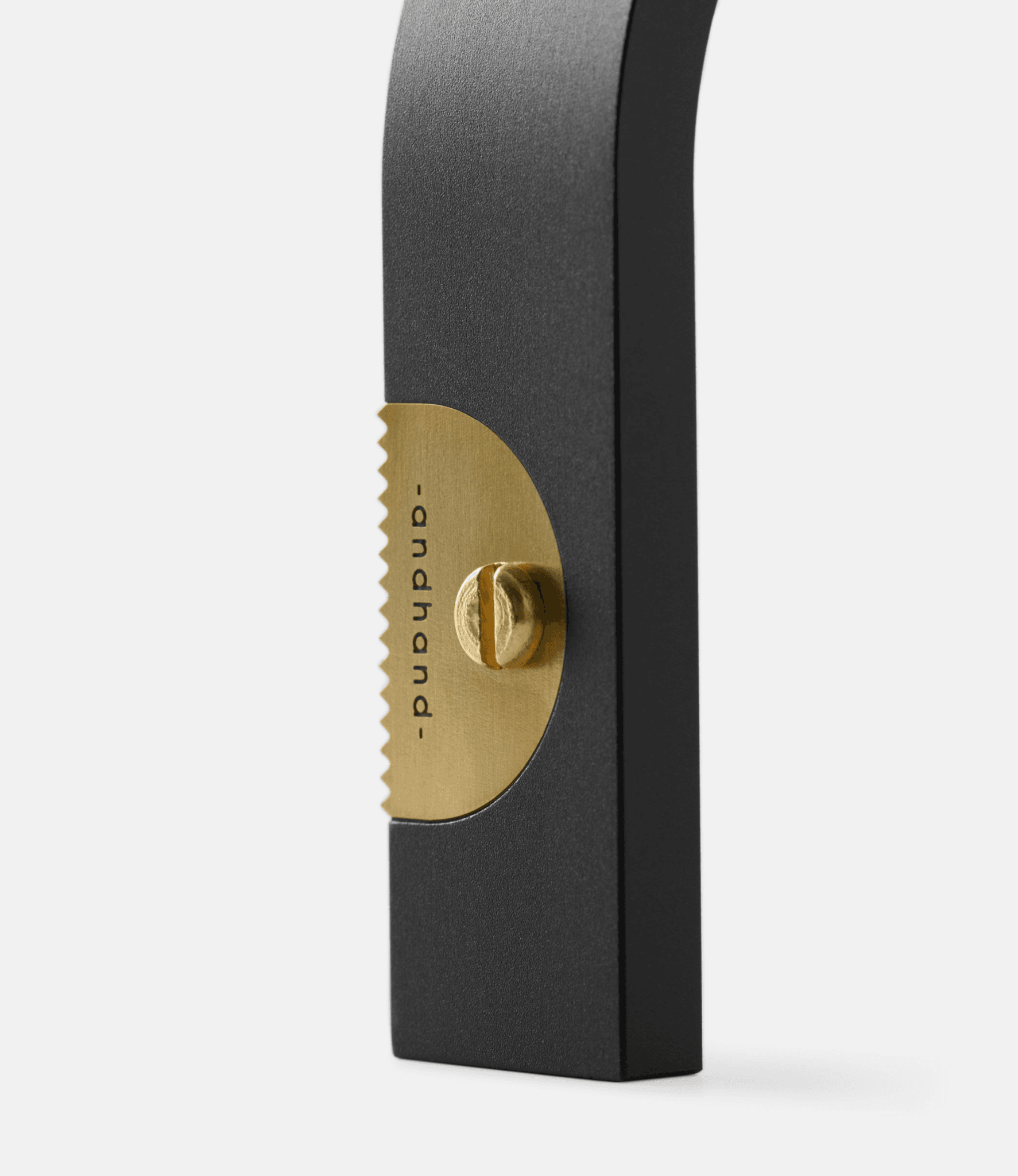 Andhand Hoop tape dispenser Black — держатель для скотча из алюминия