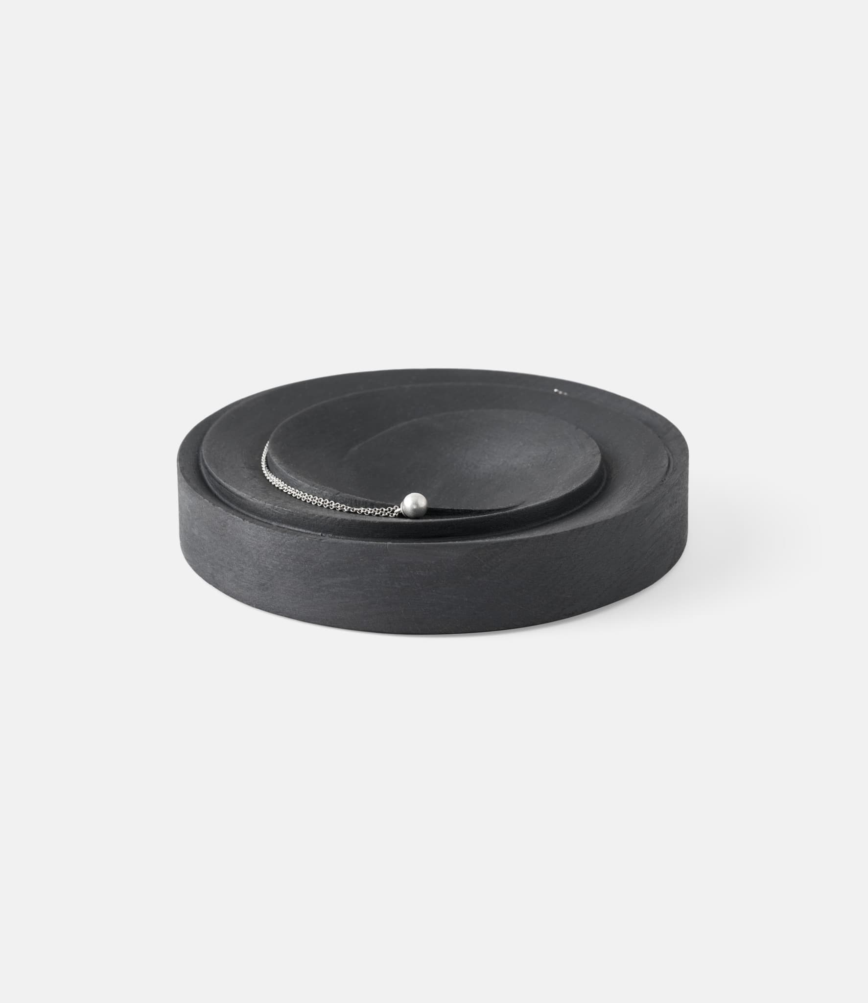Lawa Design Spira Bowl Black — подставка для украшений