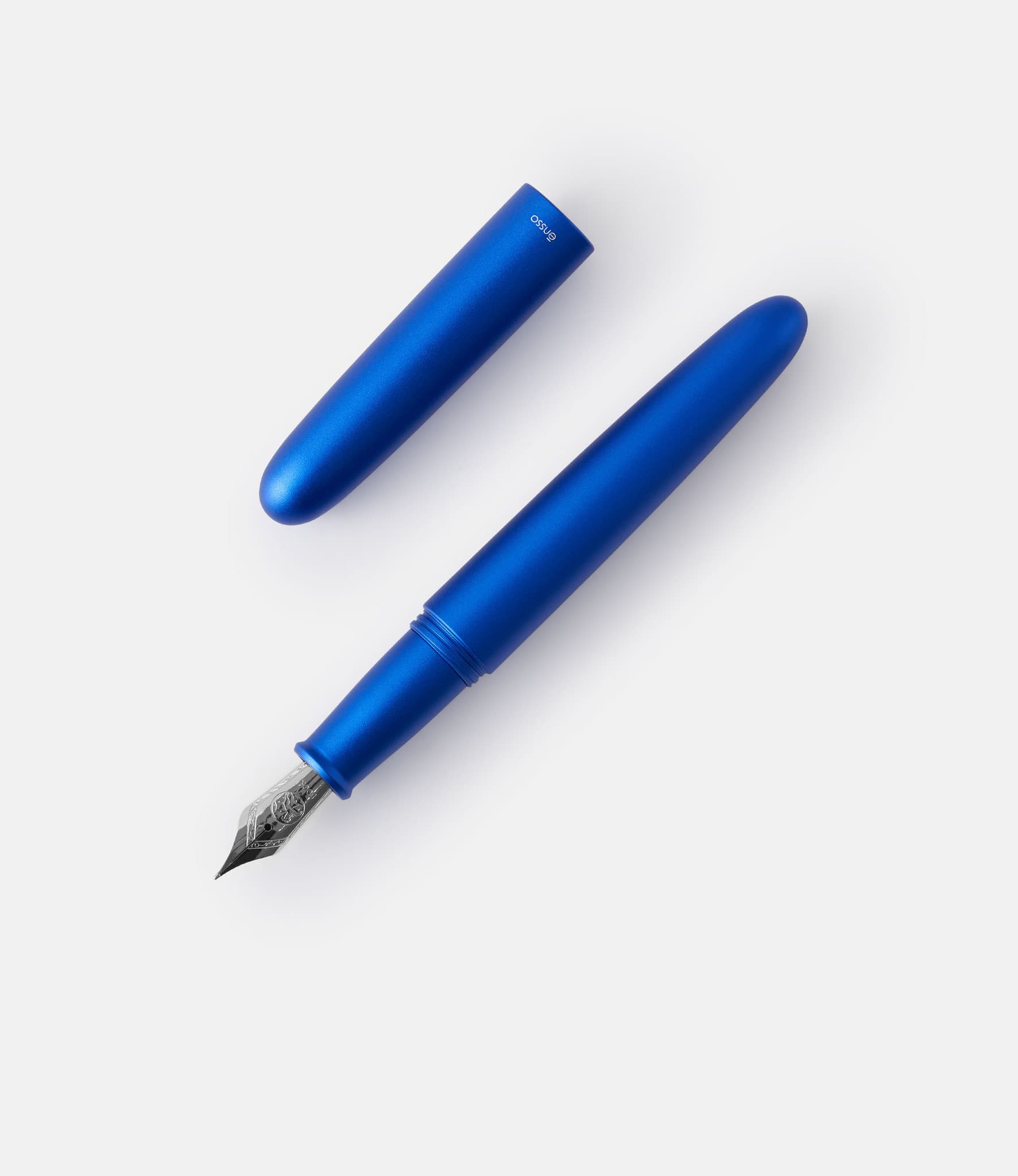 Ensso Piuma Royal Blue — перьевая ручка из алюминия
