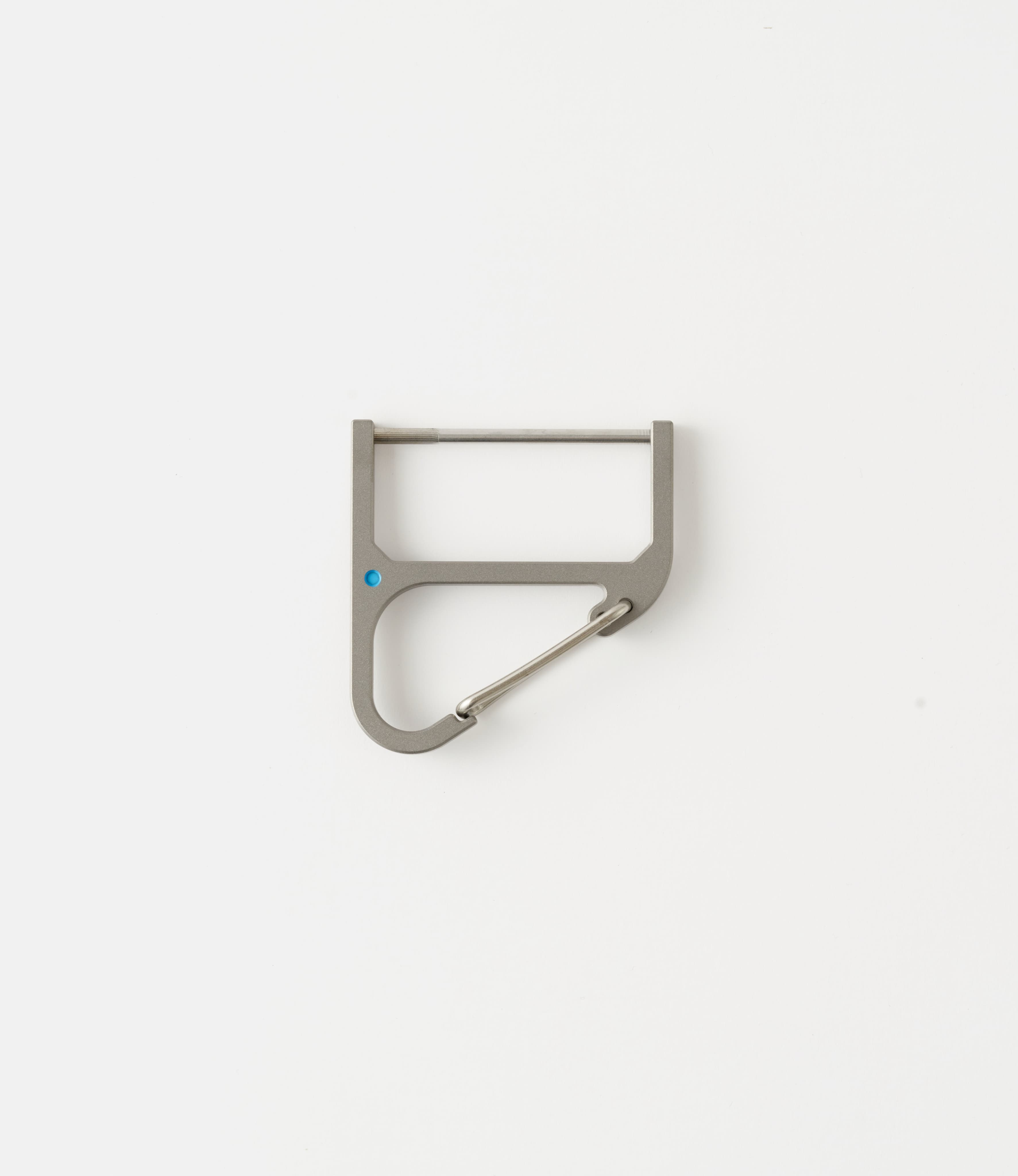 CW&T Key Wrangler Titanium — ключница-карабин из титана
