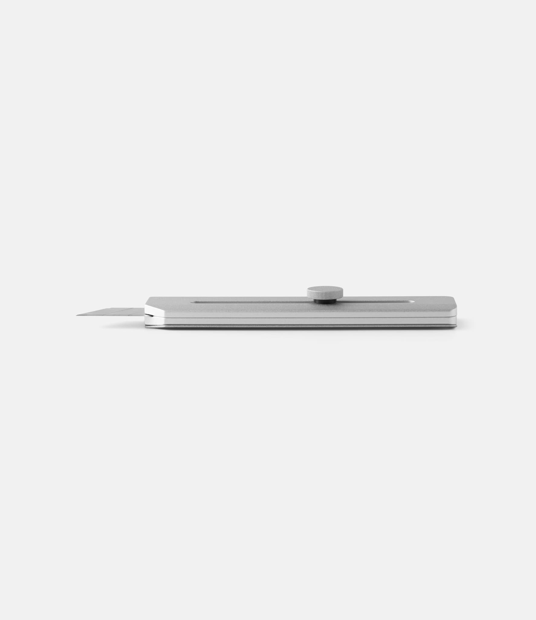 HMM Utility Knife Silver — канцелярский нож