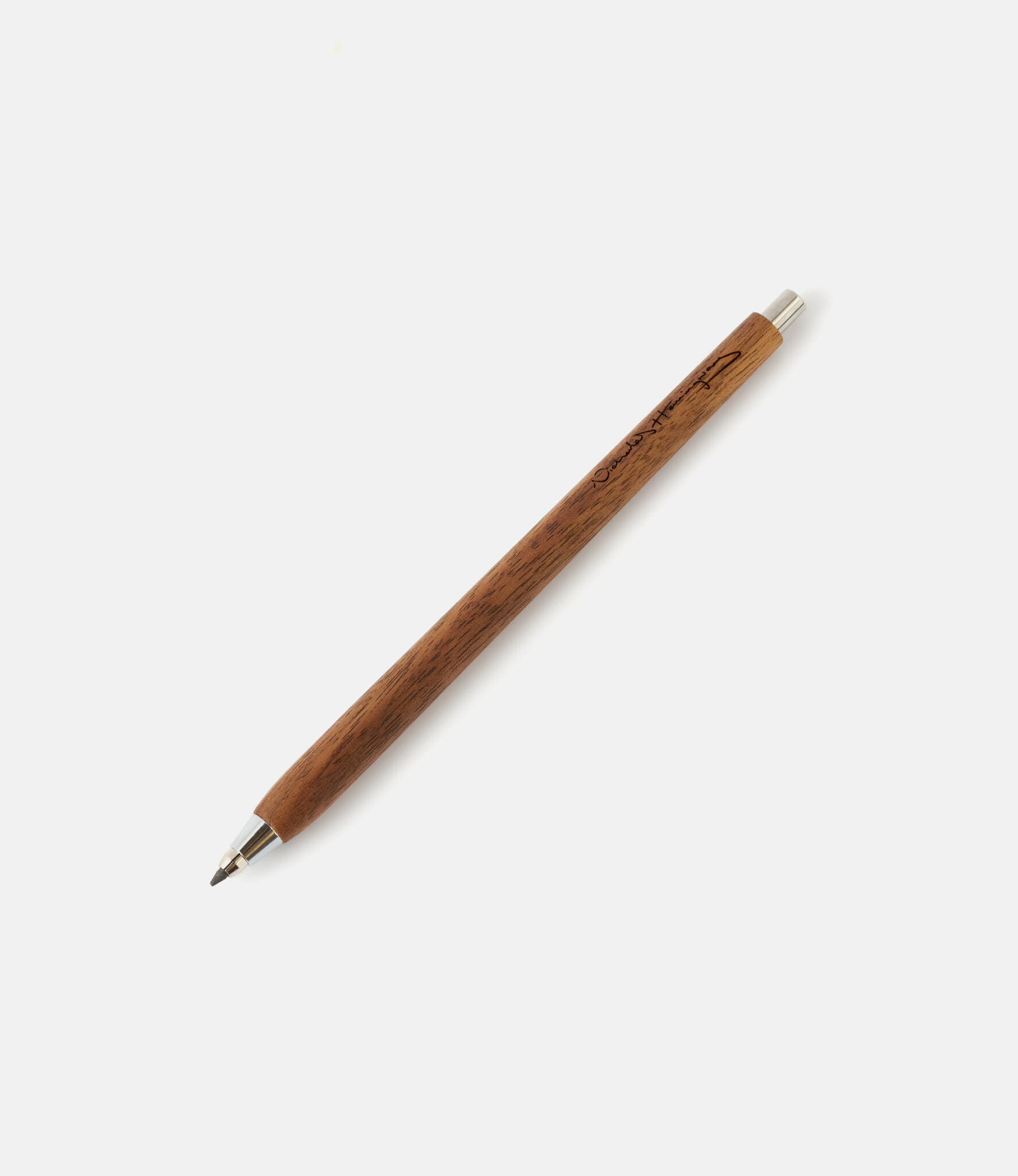 Nicholas Hemingway Walnut Clutch Pencil — механический карандаш из древесины ореха