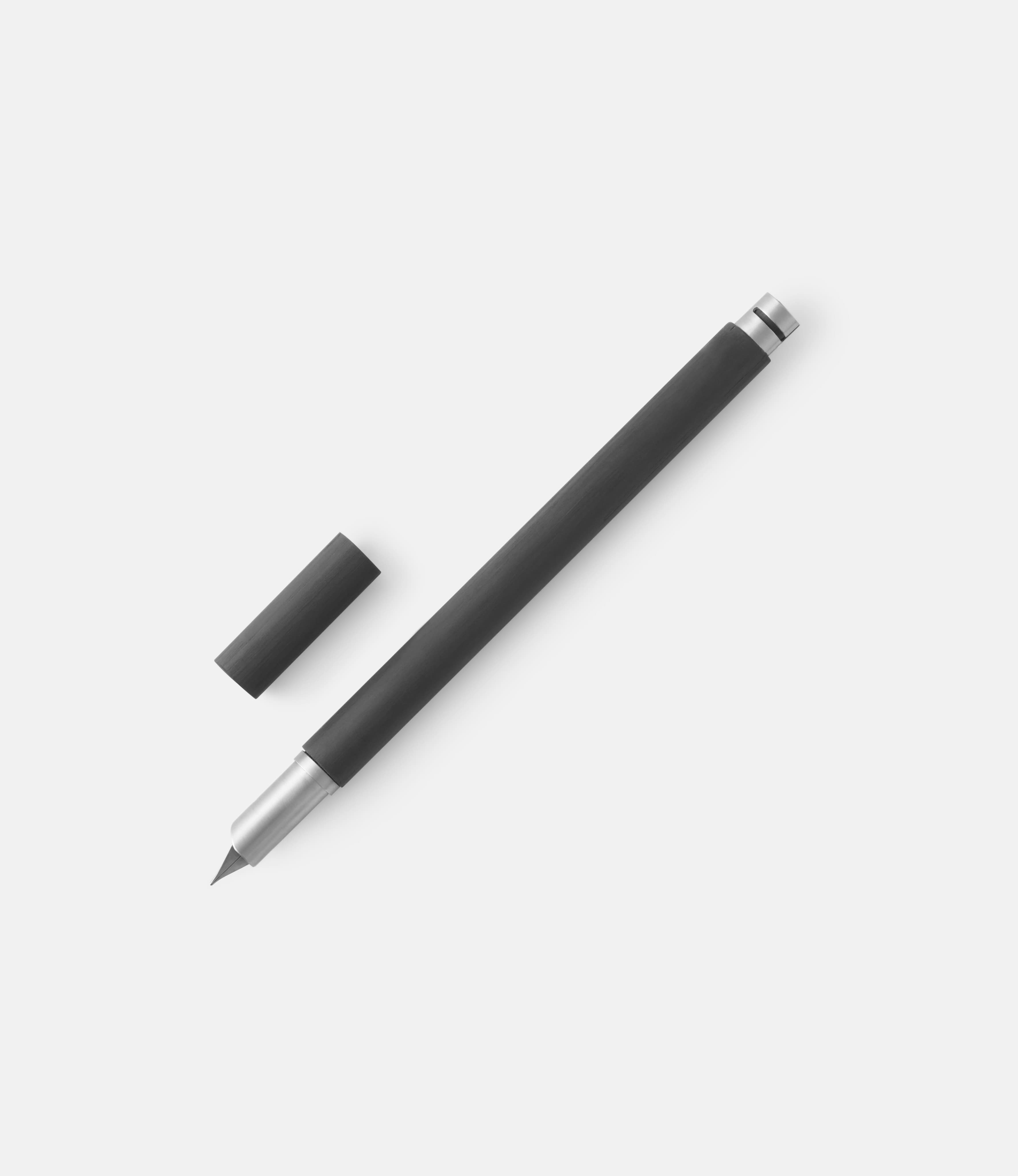 Lucio Rossi Design 6000 FP Carbon U — перьевая ручка из карбона