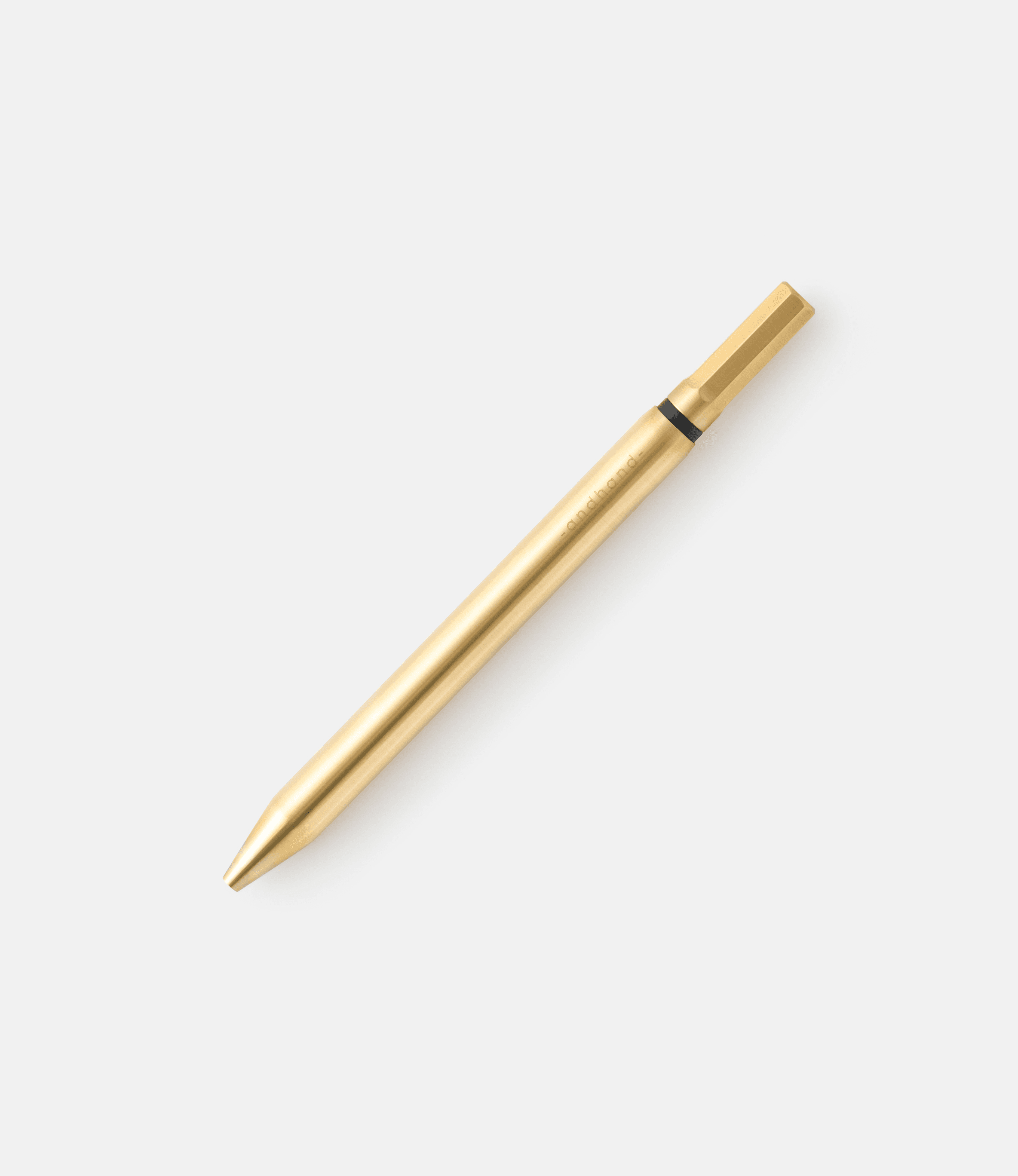 Andhand Method Pen Brass — ручка из латуни с поворотным механизмом